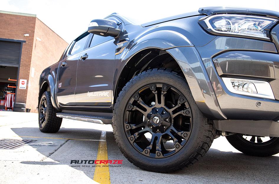 FORD-RANGER-VAPOR-MATTE-BLACK